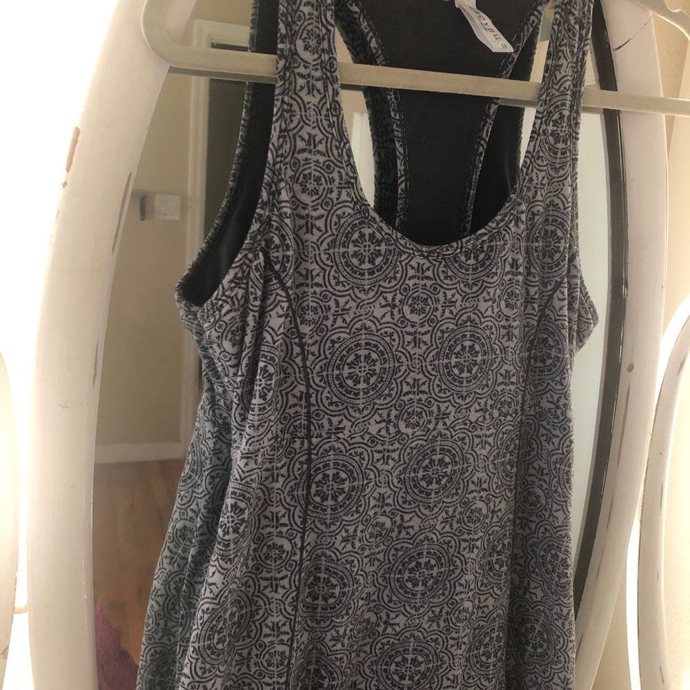 SOYBU ATHLETIC DRESS Racerback  Shelf Bra Cut - Out Overlay Gray Size M